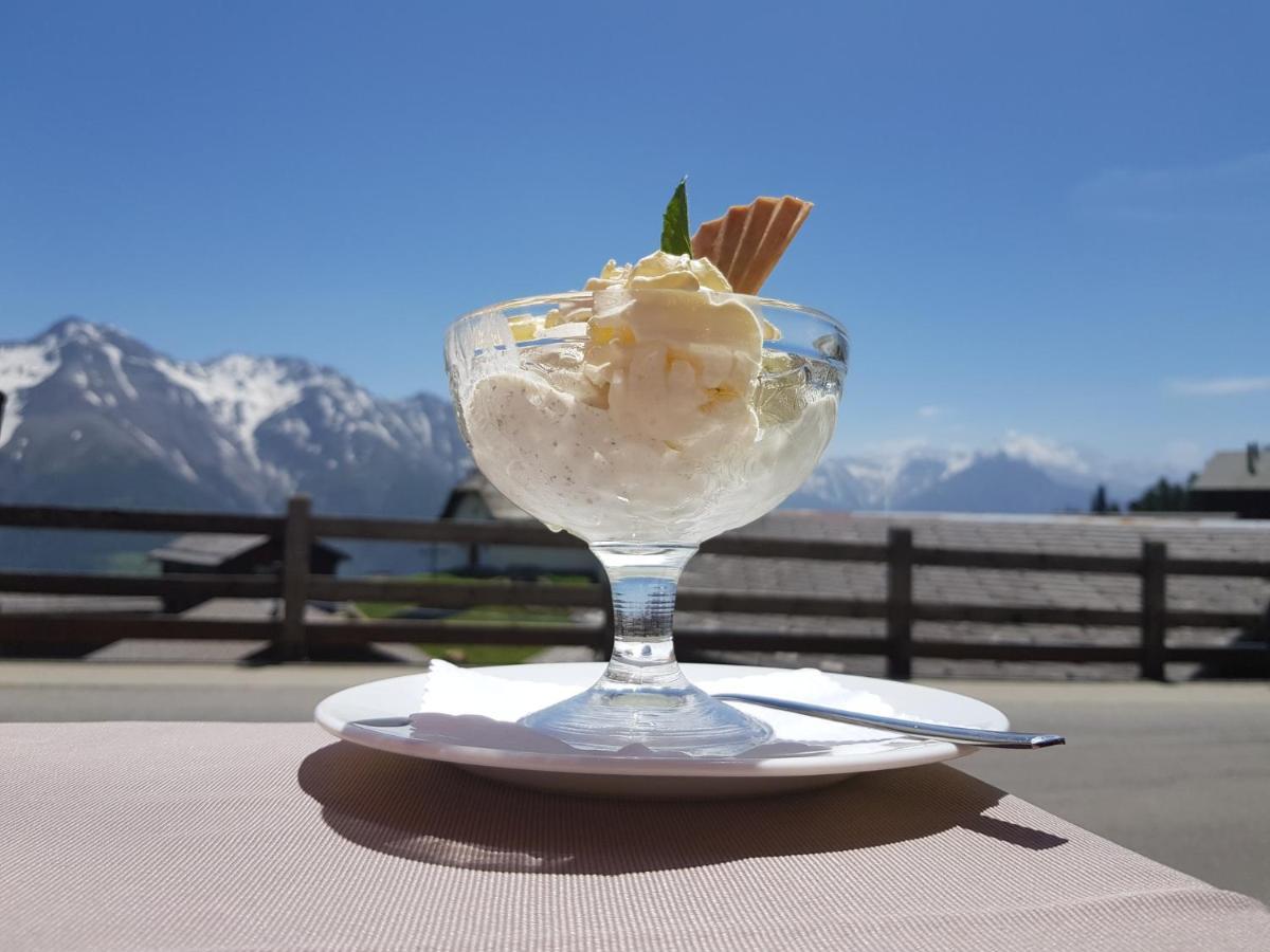 Panorama Hotel & Restaurant Bettmeralp Exteriör bild